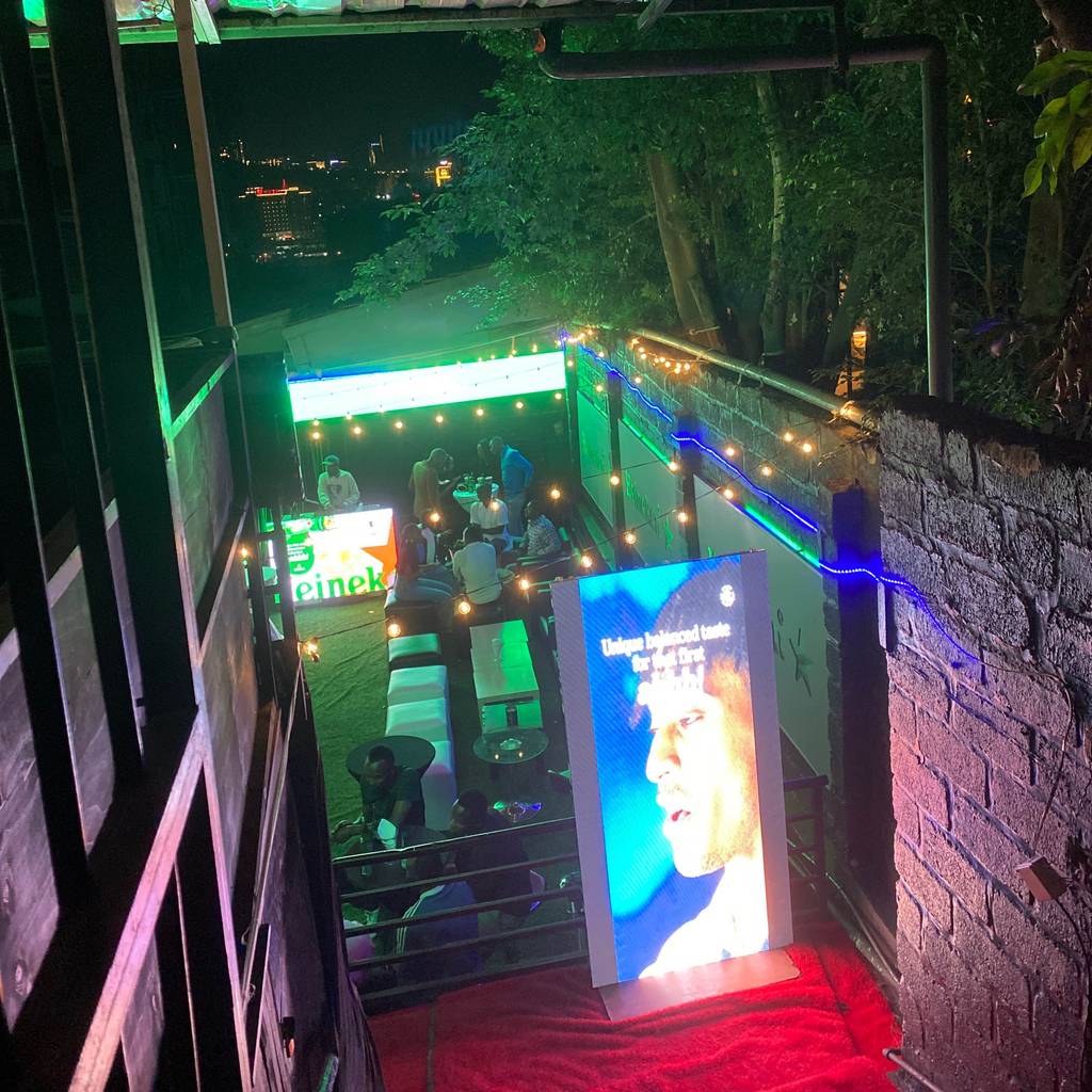 Unique Friday in nuvo 🔥